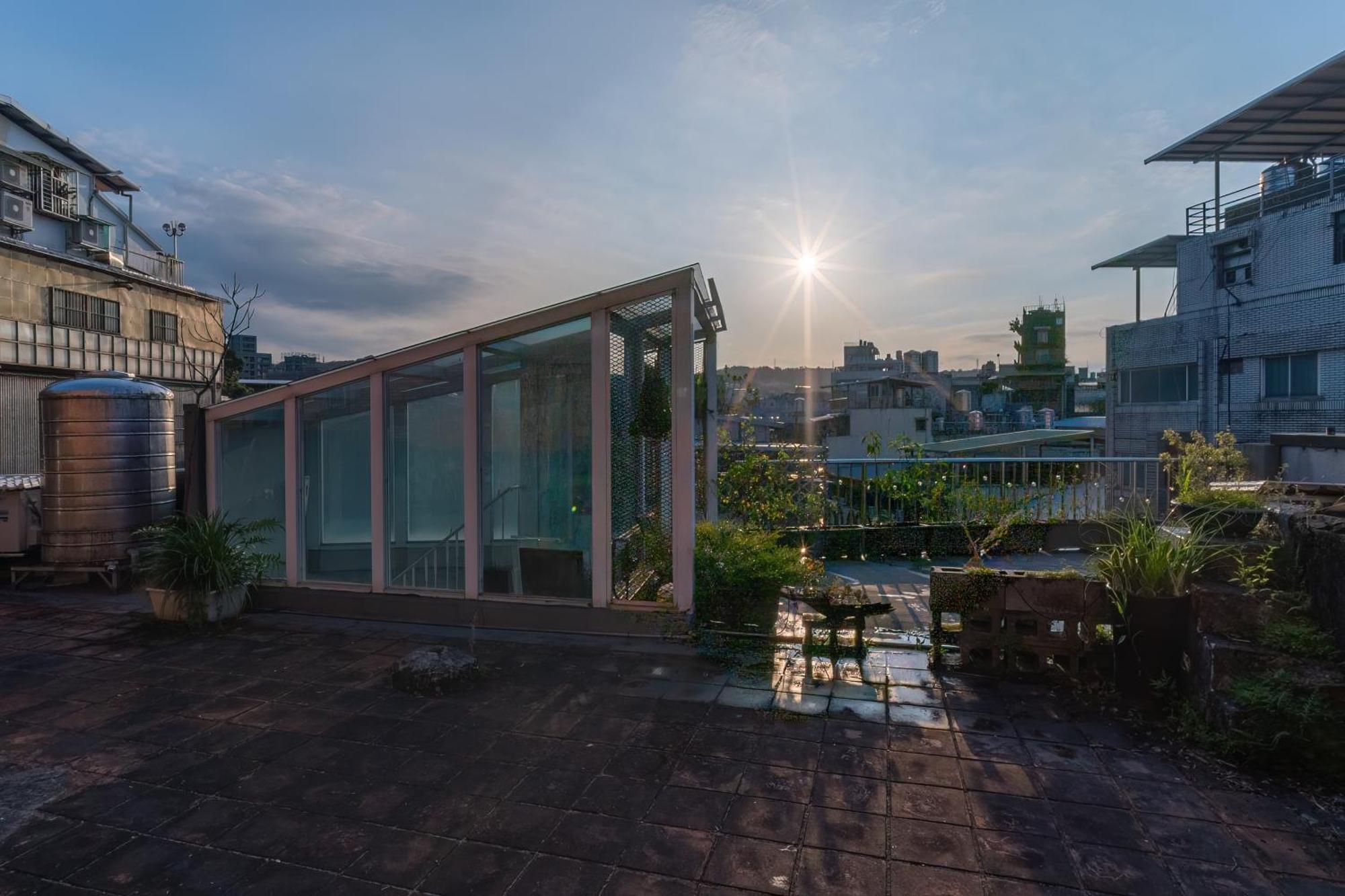 Enzo House Apartamento Keelung Exterior foto